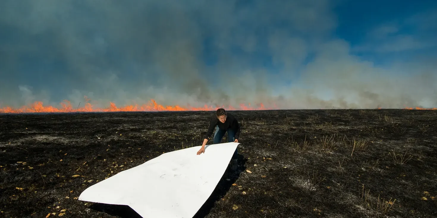 Artist Erin Wiersma working at Konza Prairie Biological Station, KS. See her work at https://erinwiersma.com/konza-prairie.